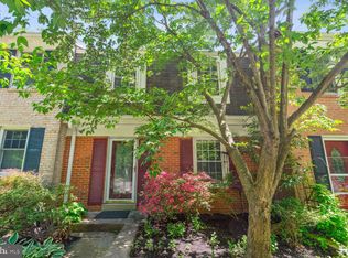 5212 Lonsdale Dr, Springfield, VA 22151