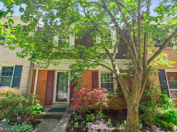 5212 Lonsdale Dr, Springfield, VA 22151