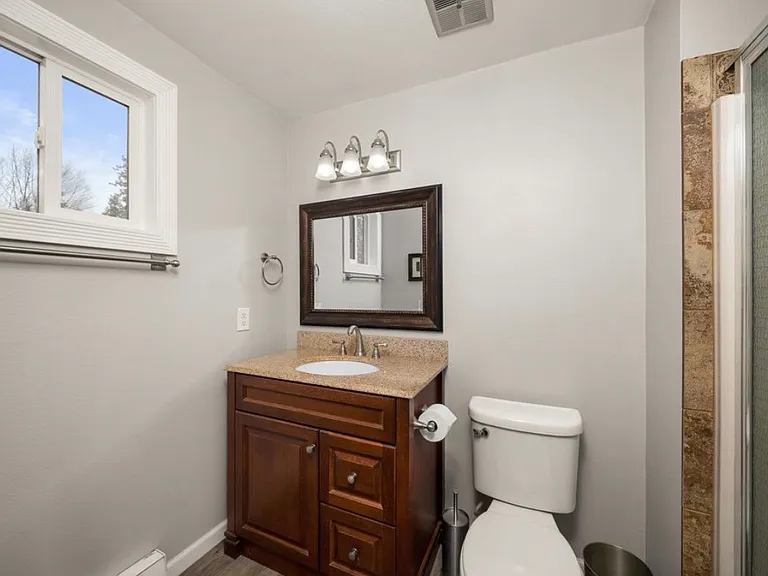 11825 N Fairwood Dr — Photo 22