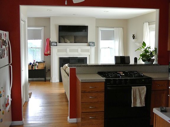 Open Kitchen-Living Room