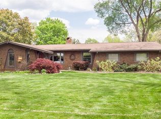 21740 Kilrush Dr, Northville, MI