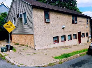609 N Bishopthorpe St, Fountain Hill, PA 18015