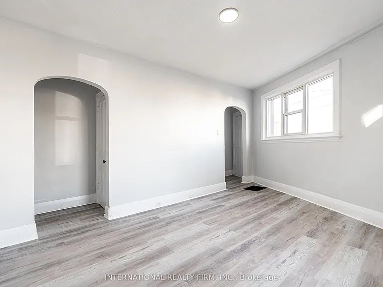 221 Hamilton Rd E #4 — Photo 12