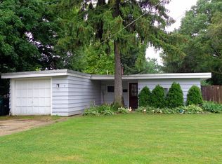 9 Harvey Ave, Grayslake, IL 60030