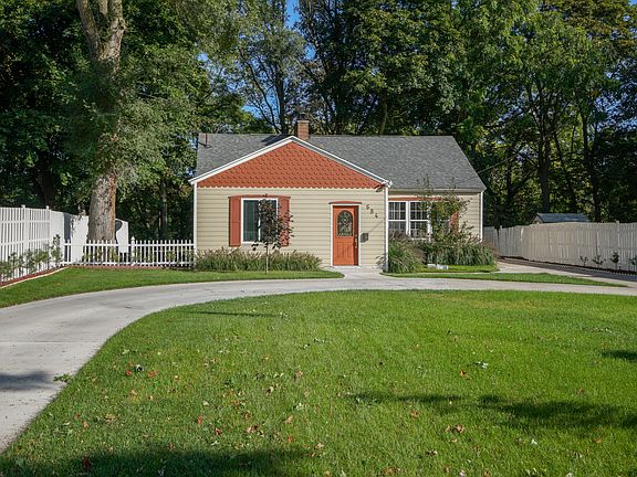 4th image of this home