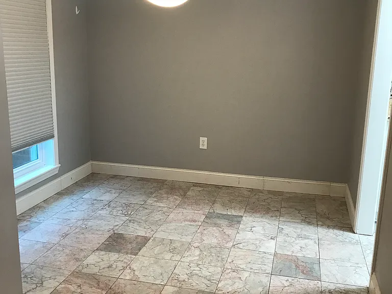 204 Woodlake Dr #204 — Photo 8