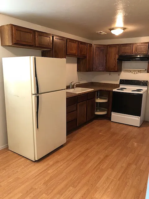2 bed, $1,145 — Photo 4