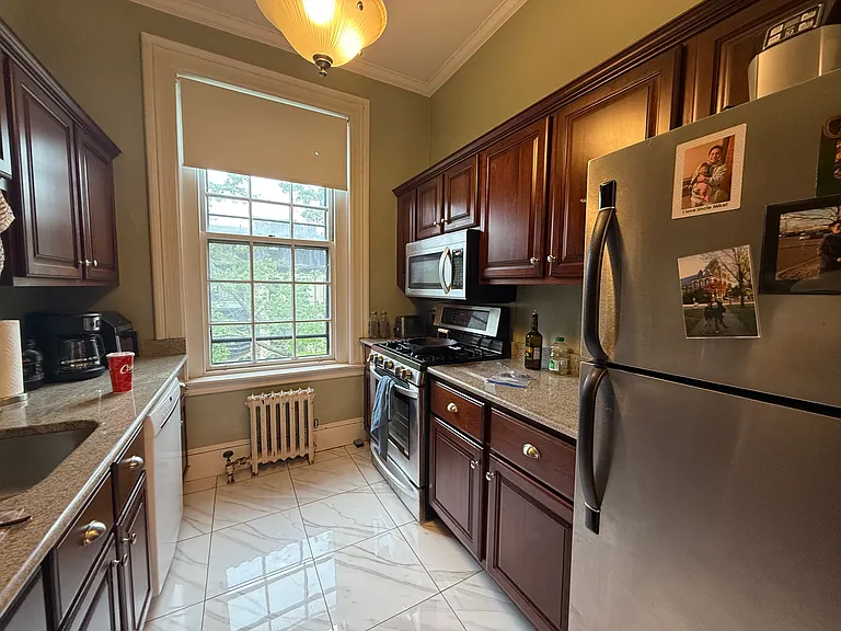 236 Marlborough St #4 — Photo 12