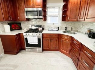 409 79th St Floor 2, North Bergen, NJ 07047