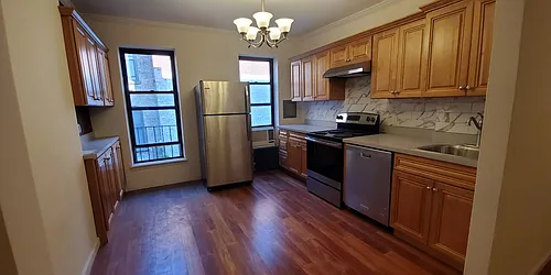 Rented by Manhattan Best Realty, Inc.