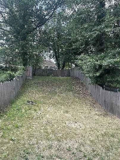 3 bed, 2.5 bath, 1044 sqft, $2,600 — Photo 4