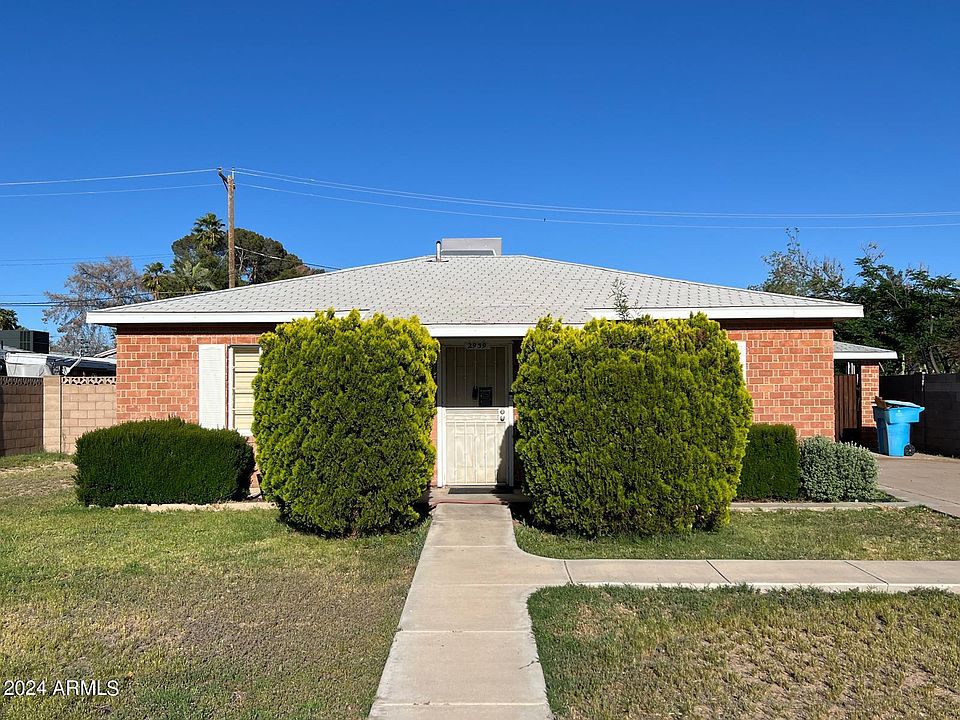 2nd image of 2939 N 25TH Place