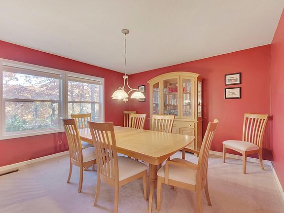 5th image of 6 Red Creek Cir