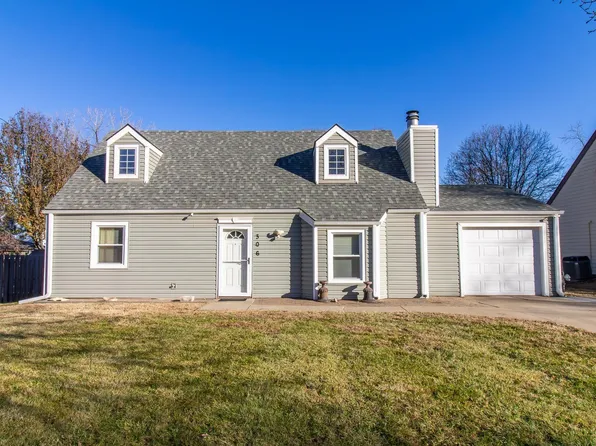 306 Wisconsin St, Lawrence, KS 66044