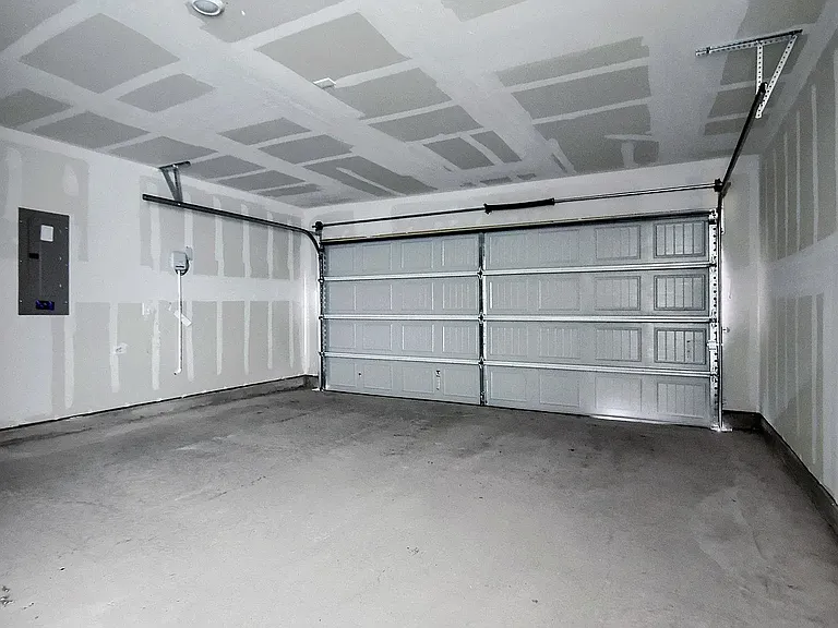 402 Harvest St — Photo 29