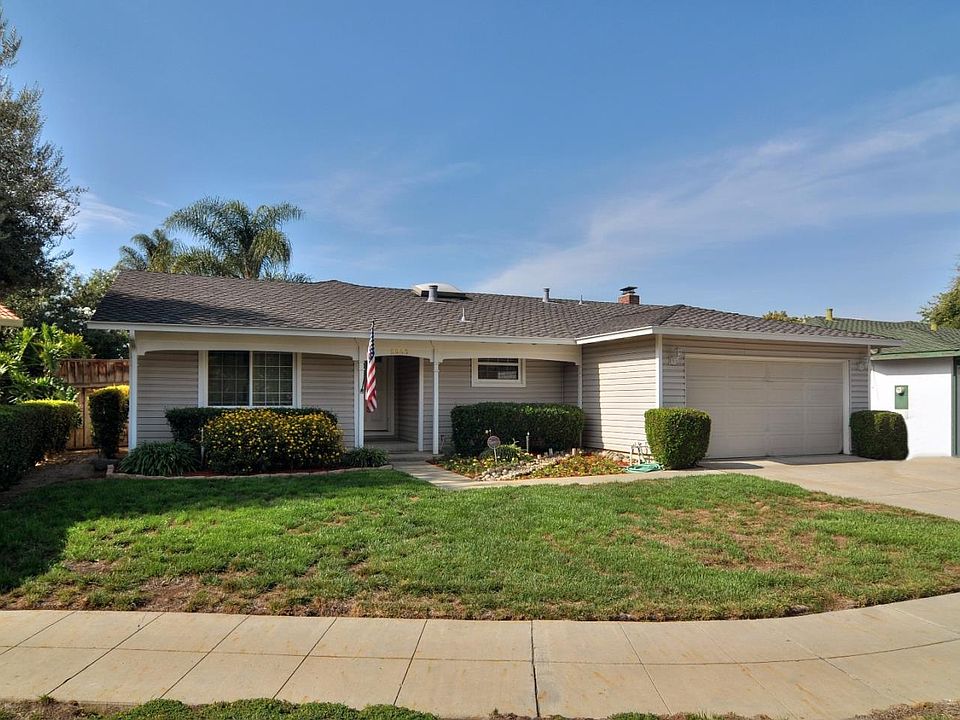 1st image of 2943 Erica Ct