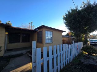 135 Terracina Way, Vista, CA 92083