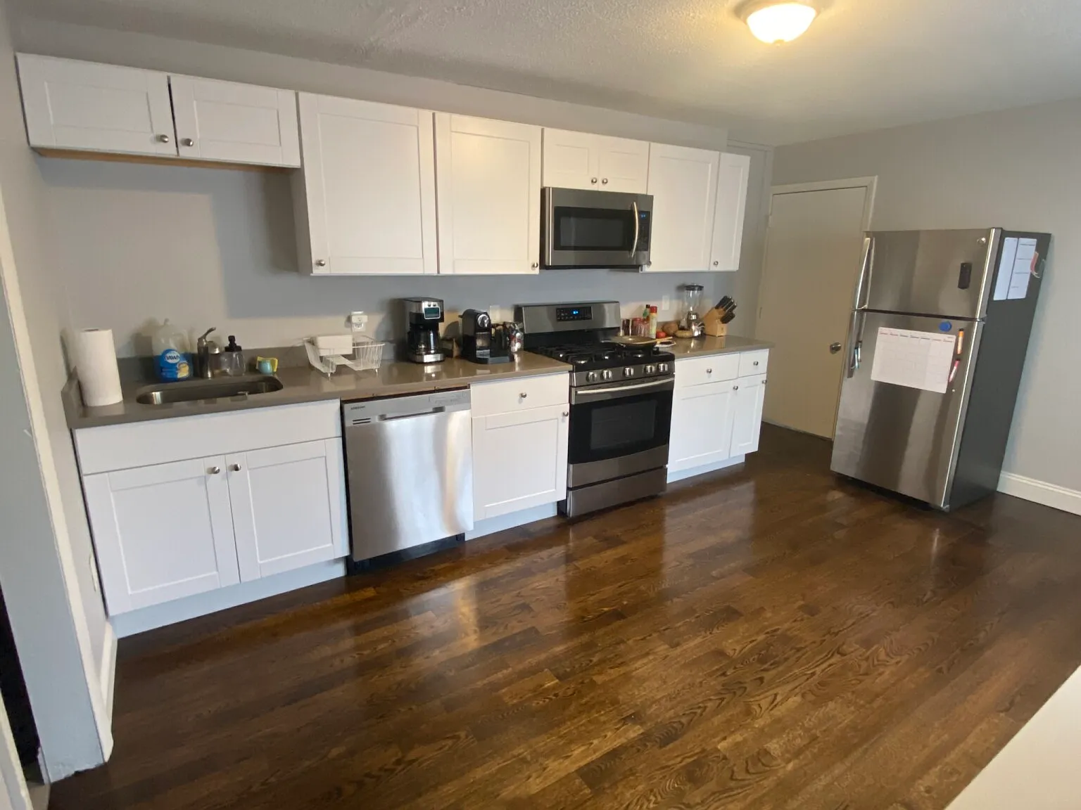 1 bed, 1.0 bath, 800 sqft, $2,600 — Photo 1