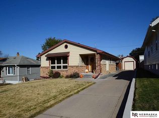 4130 Y St, Omaha, NE 68107