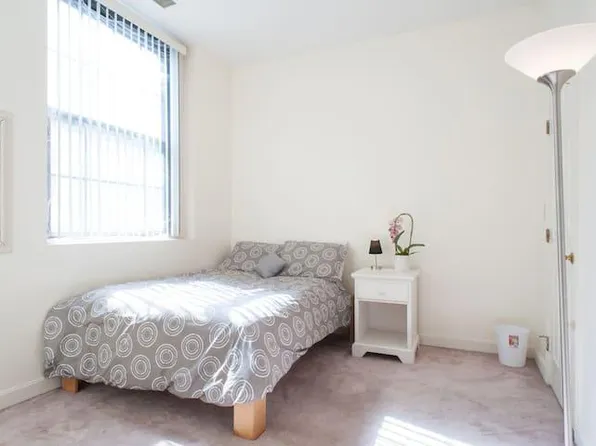 21 Linden St APT 214, Quincy, MA 02170