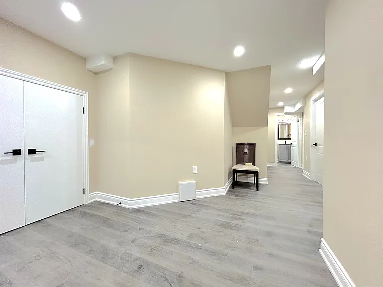116 Blackburn Dr #2 — Photo 12