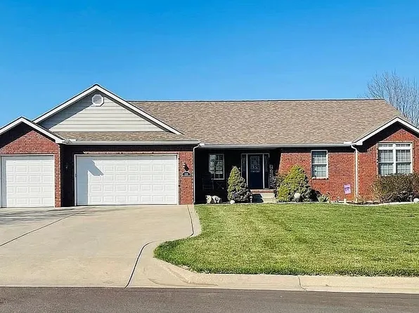 606 Quail Nest Rd, Winfield, KS 67156