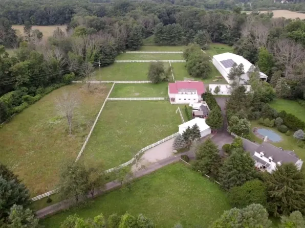 33 Naughright Rd, Washington Twp., NJ 07853