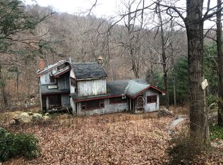 384 Buttermilk Falls Rd, Warwick, NY 10990