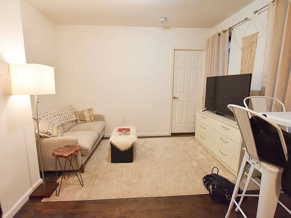 2nd image of 155 E 92nd St APT 6