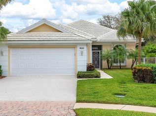 8532 Doverbrook Dr, Palm Beach Gardens, FL 33410