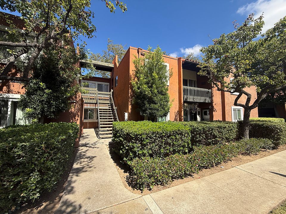 1st image of 17119 W Bernardo Dr W #207