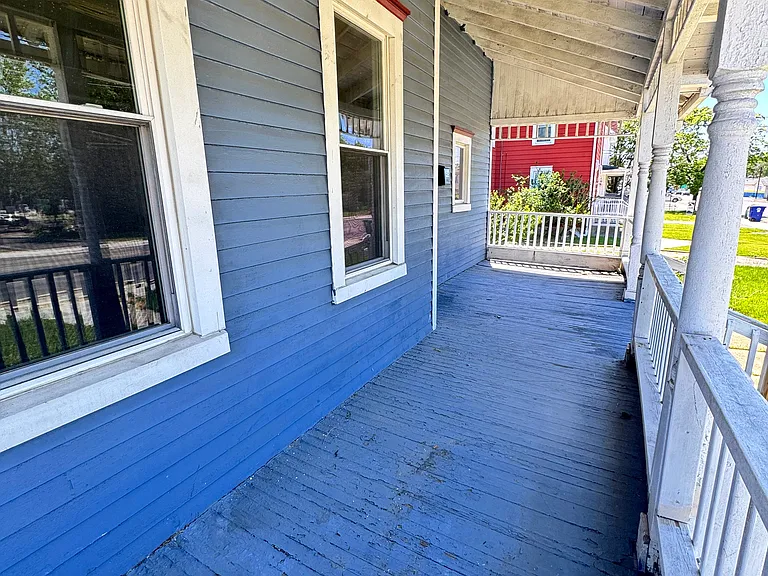 46 Delsea Dr N — Photo 32