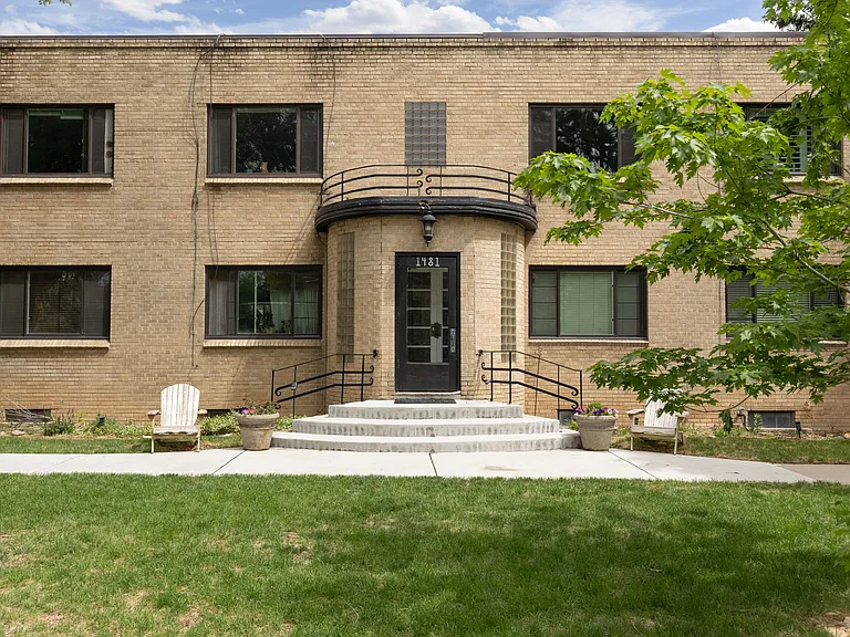 1481 Ash St #4 — Photo 23