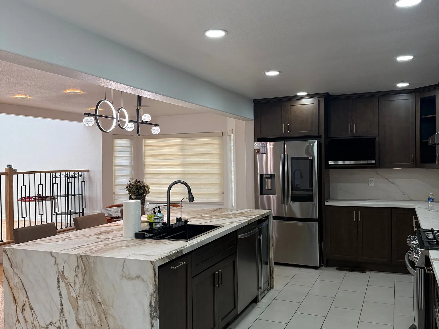 Spacious & Beautiful Fairview Home on a Quiet Cul-de-Sac | 4 Bed, 3 Bath + Large Yard — Photo 4