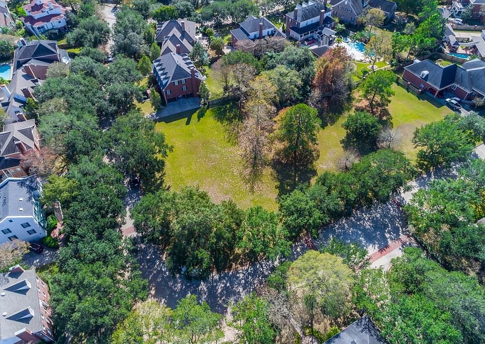 1st image of 1318 Bluebonnet Dr