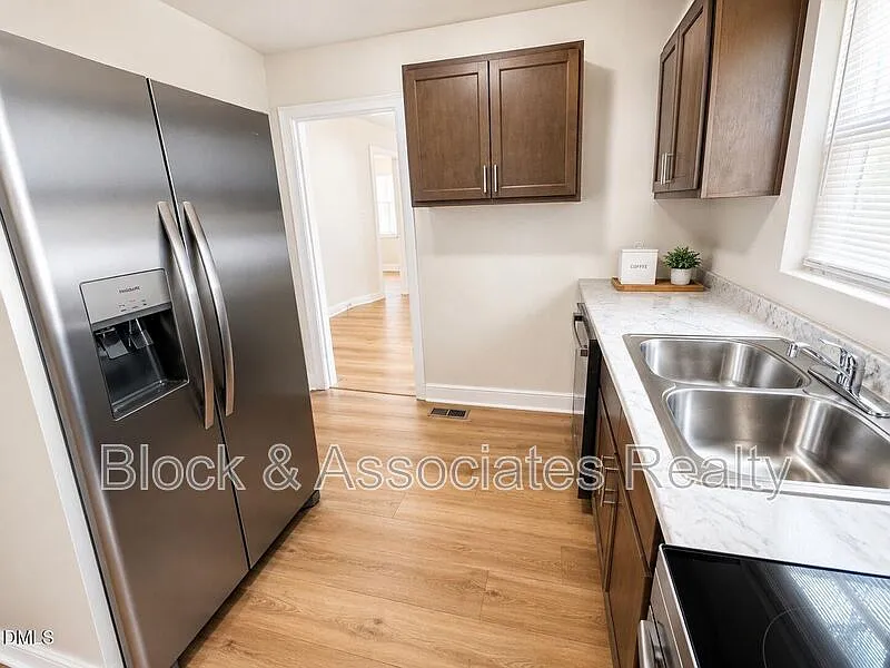 1111 South St — Photo 2