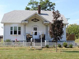 203 54th St, Moline, IL 61265