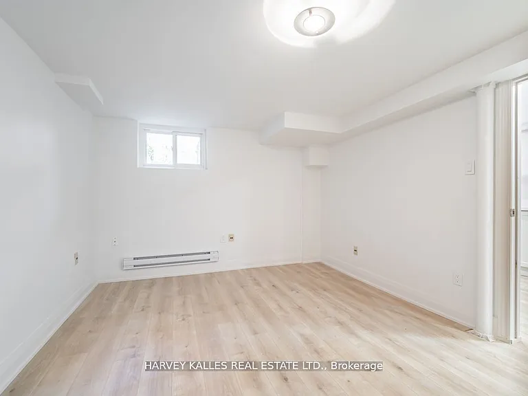 44 Browning Ave #BASEMENT — Photo 18
