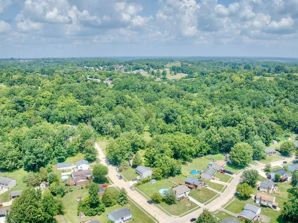 10 Acorn Ct, Alexandria, KY 41001