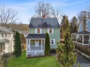 24 Spring St, Pleasantville, NY 10570