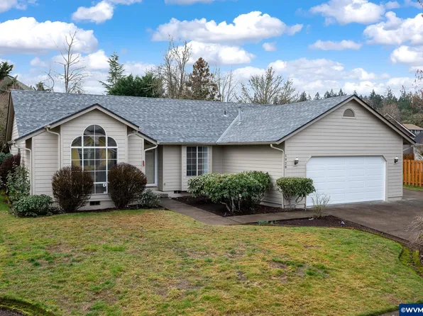 1928 Westport St NW, Salem, OR 97304