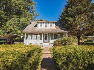 425 Hill St, Parkersburg, WV 26104