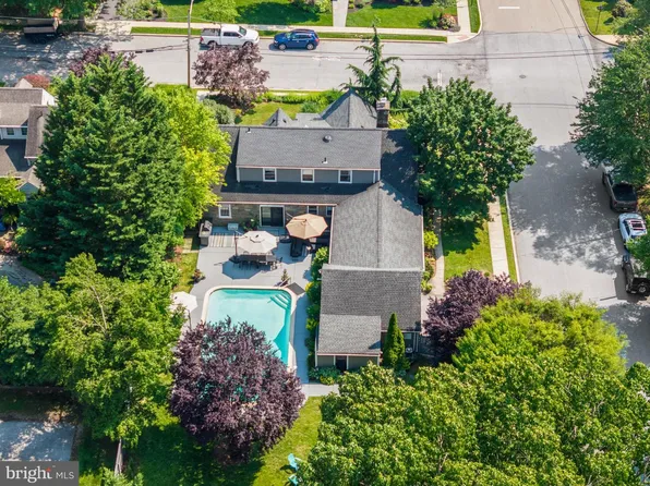 203 E 5th St, Media, PA 19063