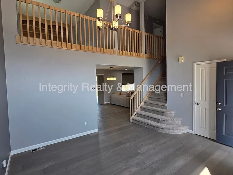 5056 Weeping Willow Cir — Photo 2