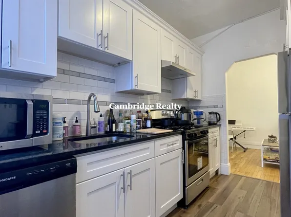 235 Harvard Ave #4T, Allston, MA 02134