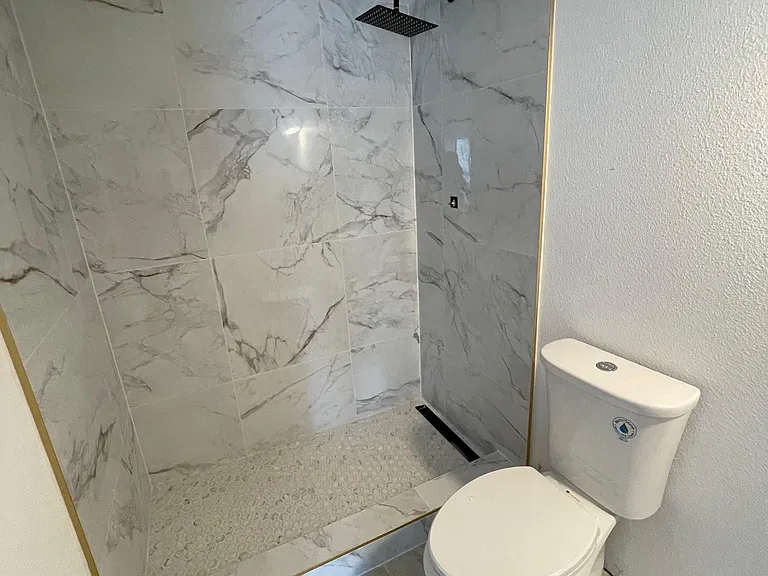 410 Ocean Marina Dr — Photo 3