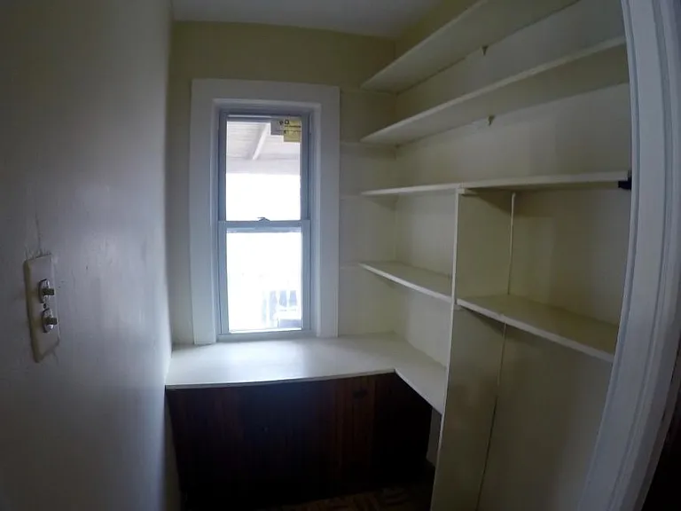 275 Whiting Ln — Photo 5