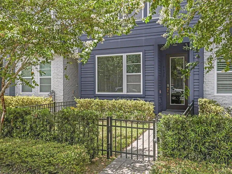 8629 Tavistock Lakes Blvd — Photo 2