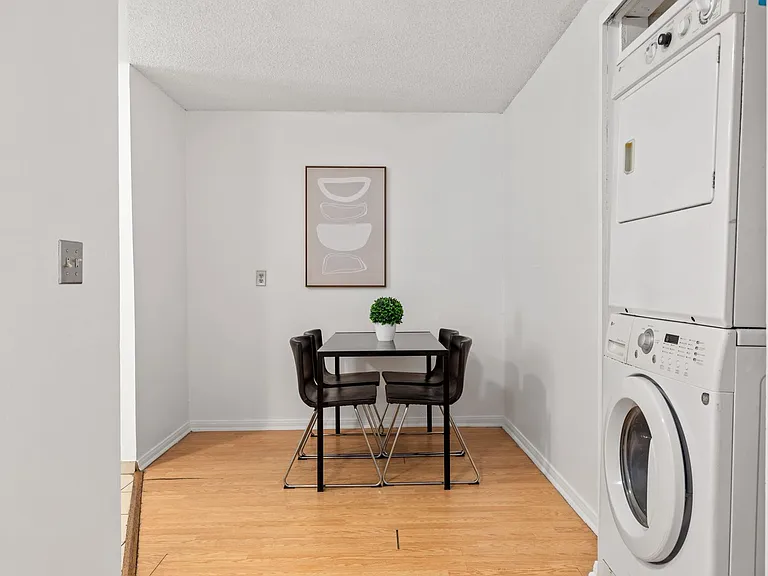 1823 Pelham Ave #3 — Photo 10