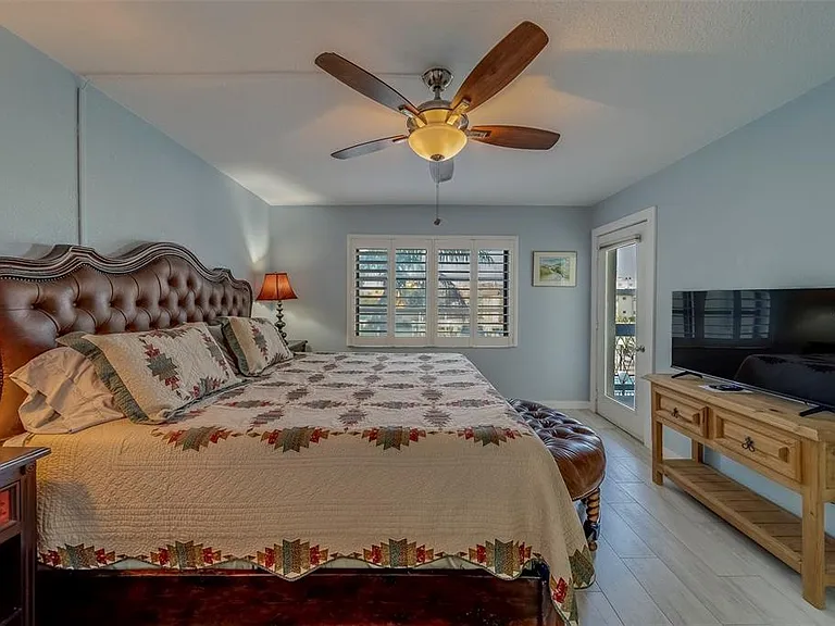 11650 Capri Cir S #105 — Photo 23